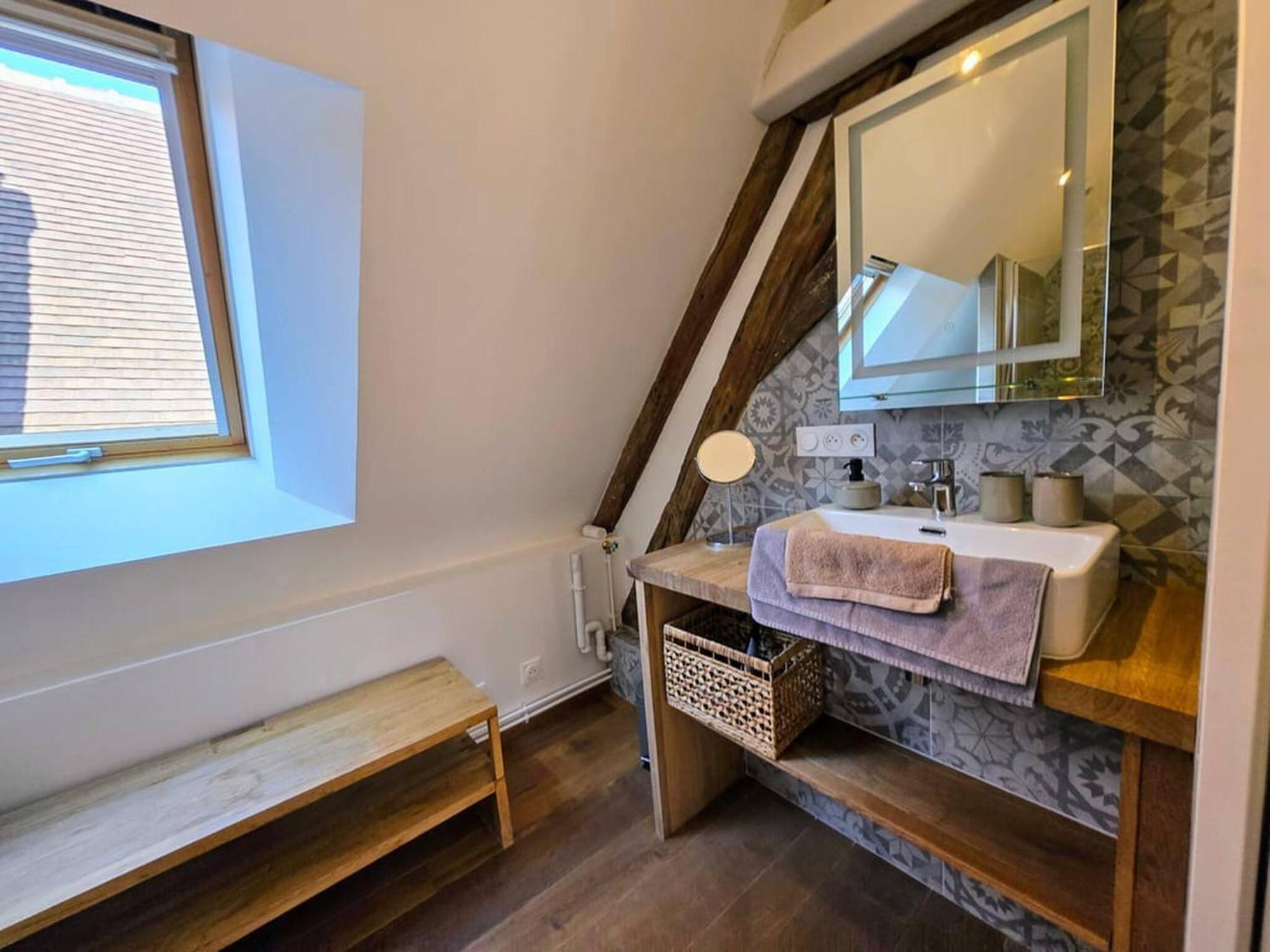 Robillard 2 - Sejour A Auxerre Appartement Buitenkant foto